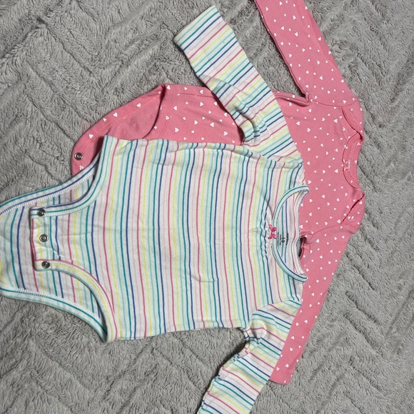Carters 18 month long sleeve onesies. - Picture 2 of 2